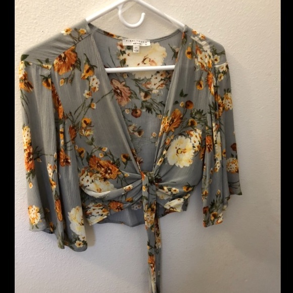 Final Touch Tops - F I N A L  T O U C H >> Wrap Crop Top